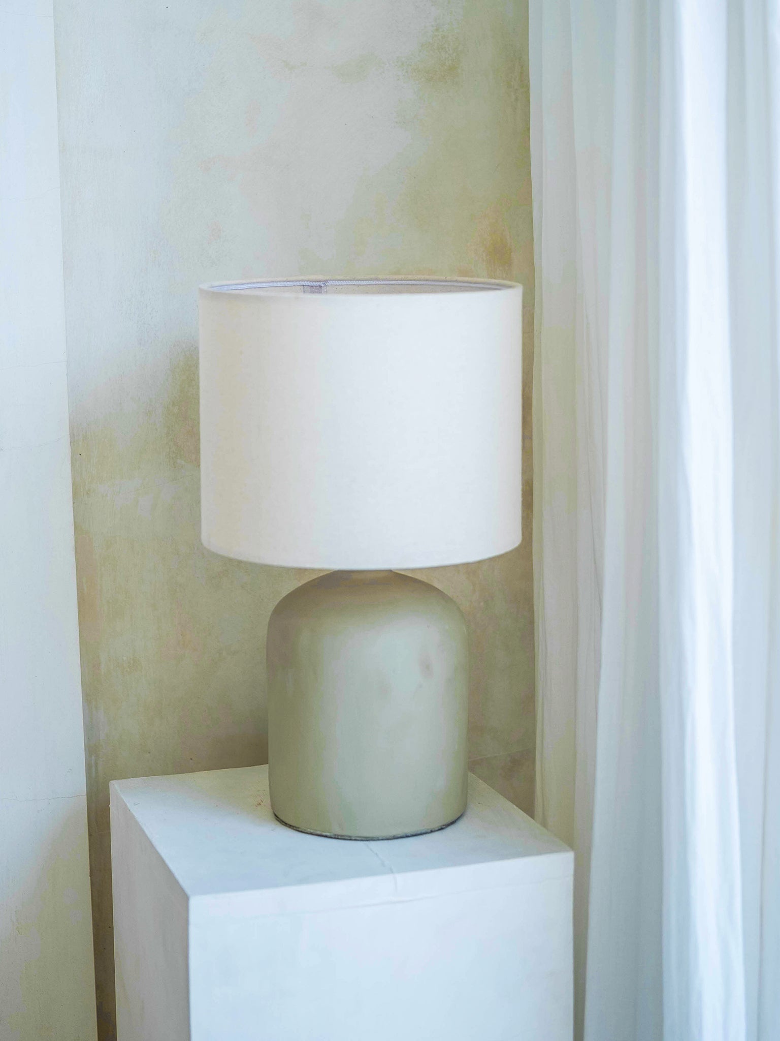 Luna Ceramic Table Lamp - The Bali Concept