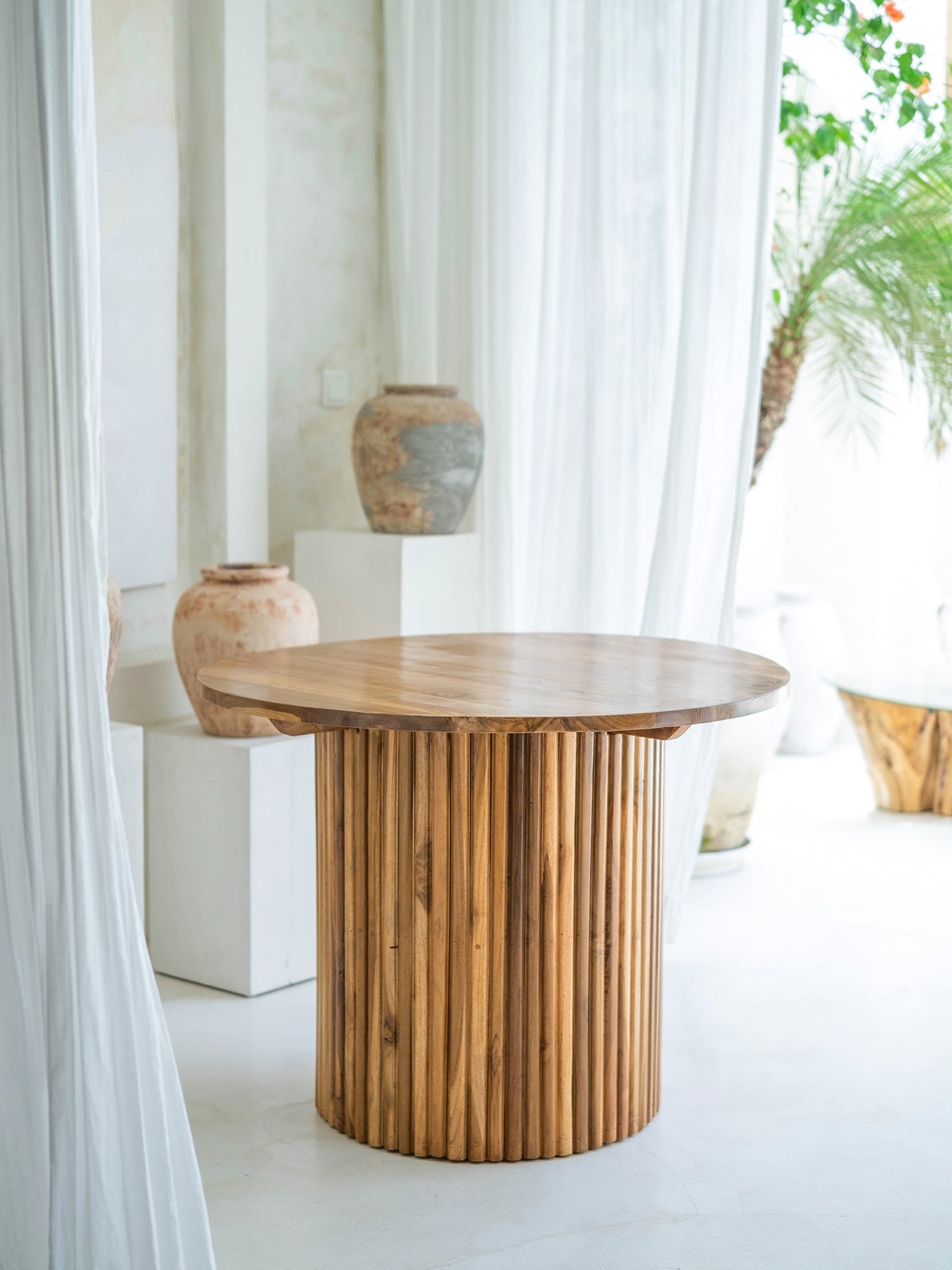 Maya Round Dining Table - The Bali Concept